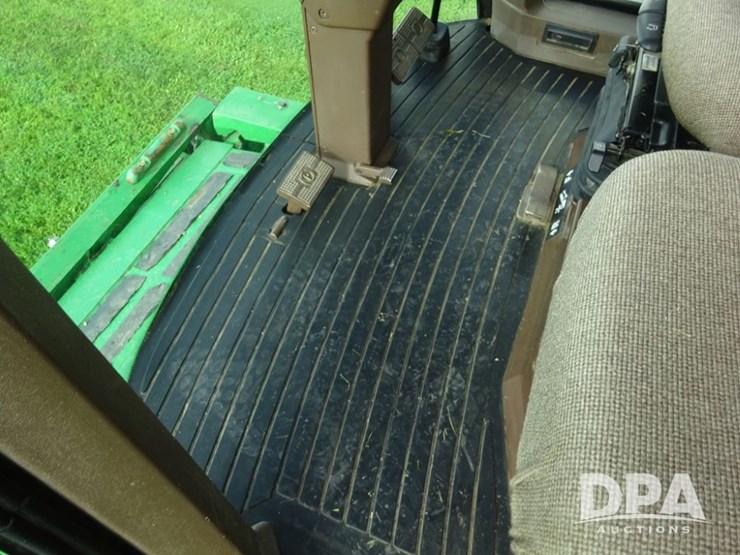 2001-john-deere-9550-image-123