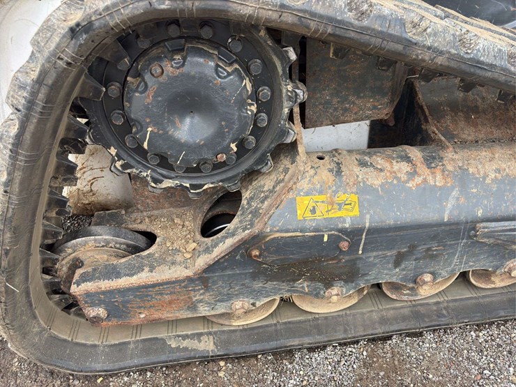 2022-bobcat-t66-image-9