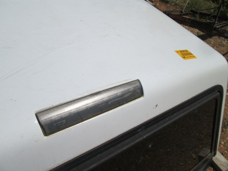 #92-•-#26839-•-75"x84"-camper-shell-image-7