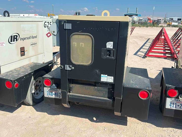 2008-doosan-g25-image-3