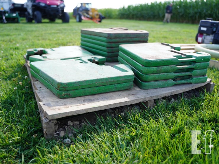 john-deere-14-image-3