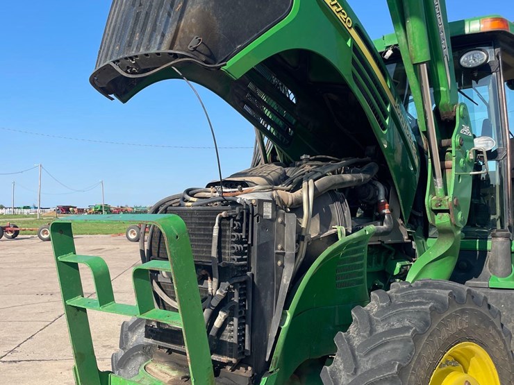 john-deere-7720-image-64
