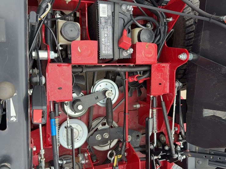 2018-ferris-isx-600-zero-turn-mower-image-26