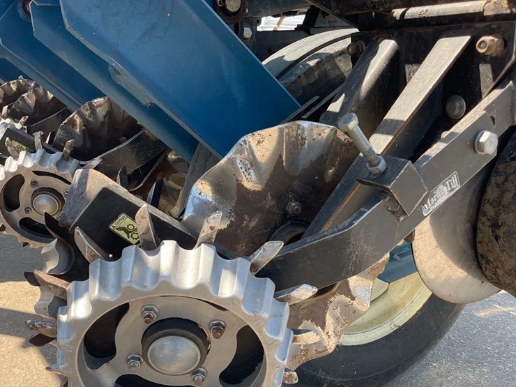 kinze-3200-image-25