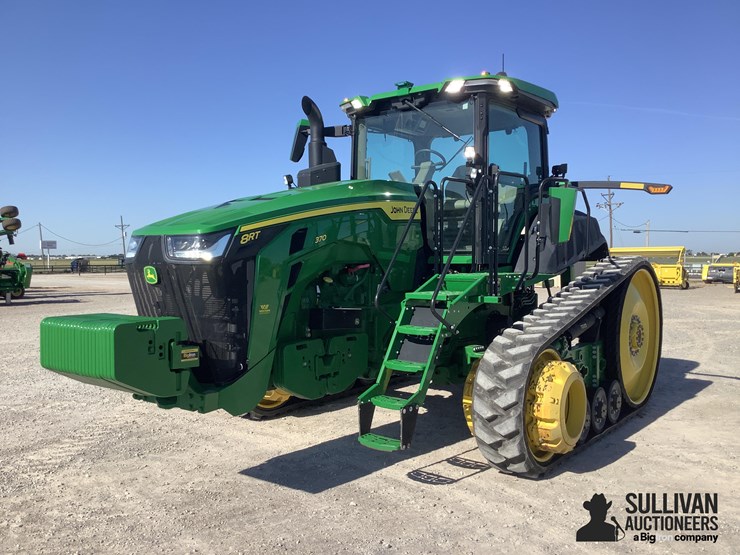 2023-john-deere-8rt-370-image-1