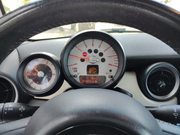 2013-mini-convertible-cooper-s-runs/moves-image-8
