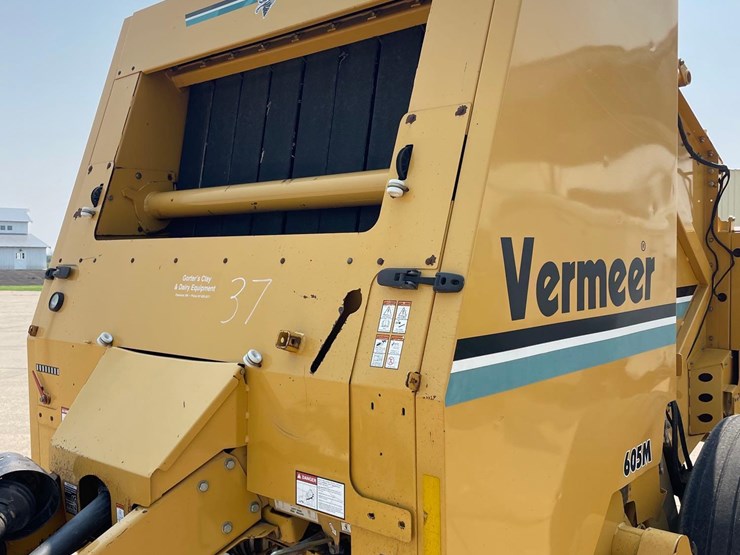 2004-vermeer-605m-image-16