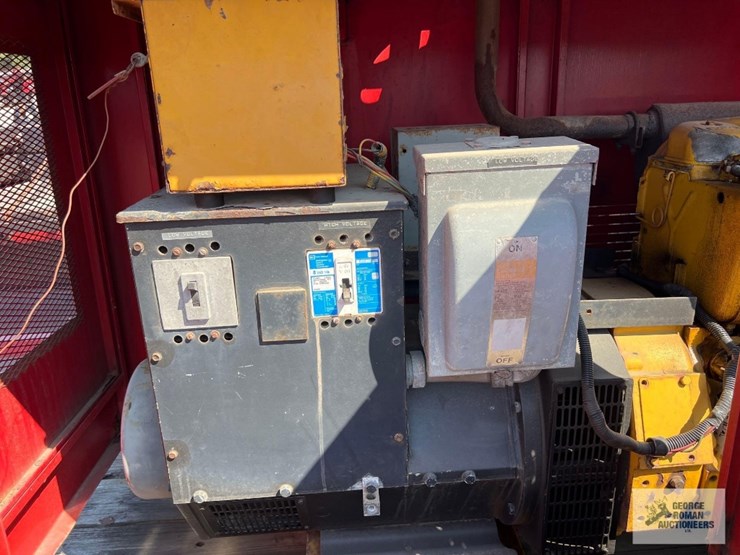 54kw-deutz/stanford-diesel-generator-on-single-axle-trailer.-ran-mostly-24/7-through-6-month-job-image-12