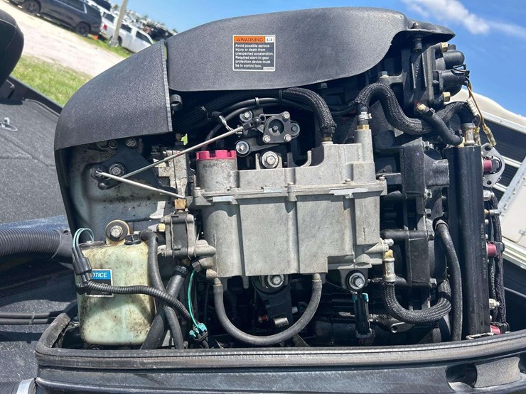 2017-nitro-z-19ft-bass-boat-with-26ft-t/a-boat-trailer-image-11