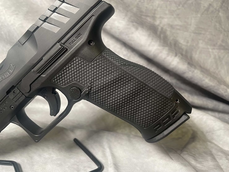 #4522-•-walther-pdp-9mm-luger-pistol,-sn:-fde5849-image-19