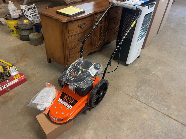 #51-•-#24121-•-unused-black-&-decker-25a-push-trimmer-1k17mk50305-image-1