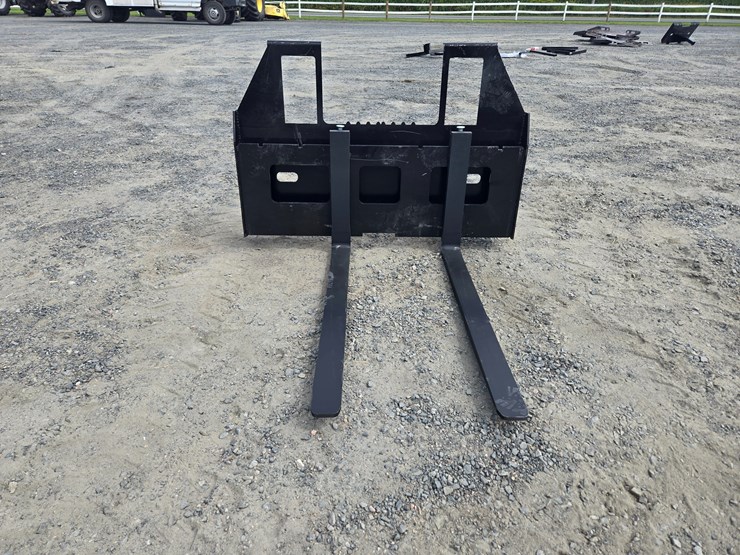 #417-•-kit-container-pallet-fork-image-2