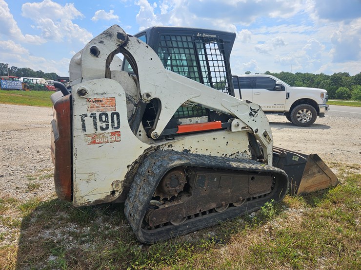 bobcat-t190-image-12