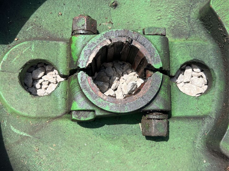 john-deere-model-g-flywheel-image-5