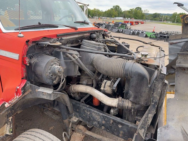 1995-ford-f600-image-26