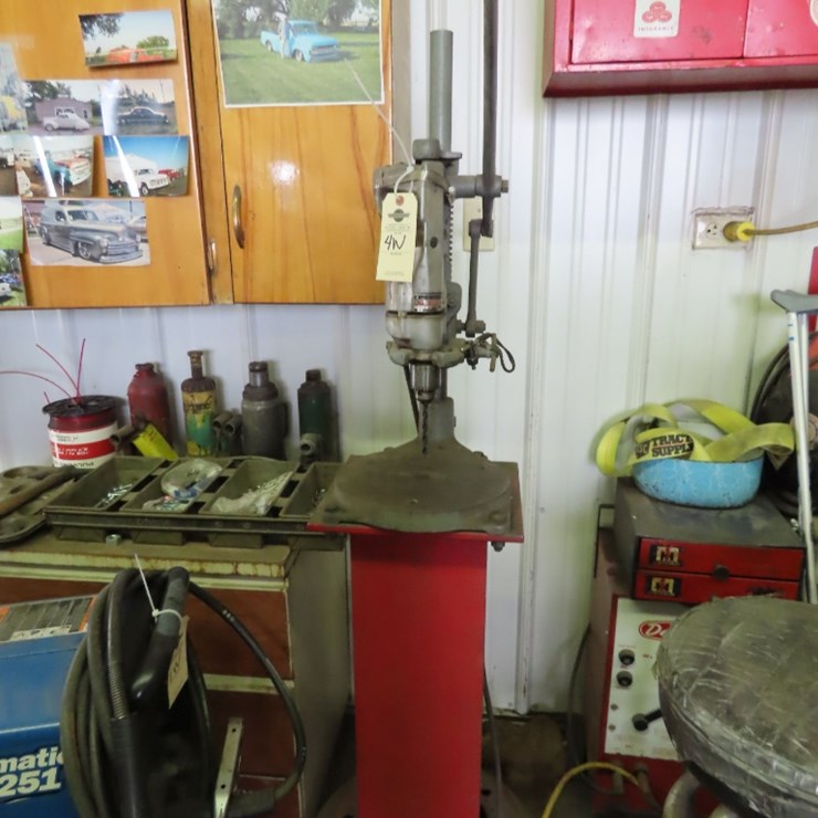 Milwaukee Tools Drill Press on Stand