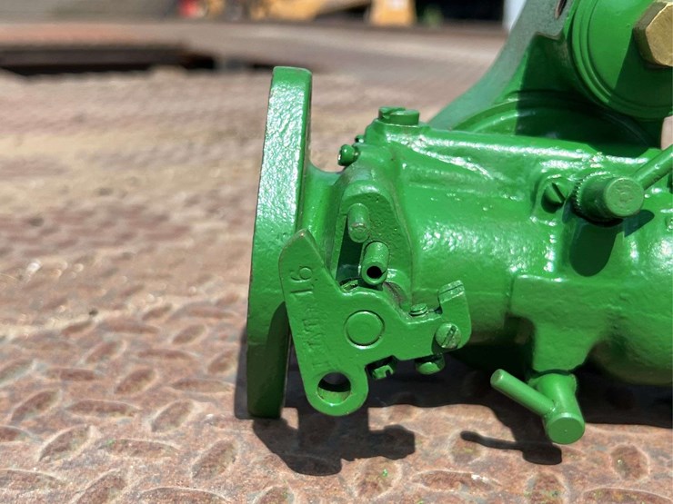 marvel-schebler-dltx-10-carburetor-image-9