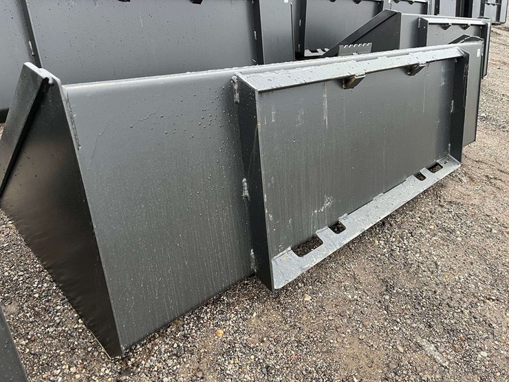 66"-bucket-image-2