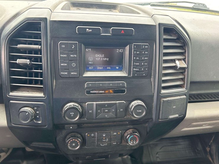 2016-ford-f150-image-16