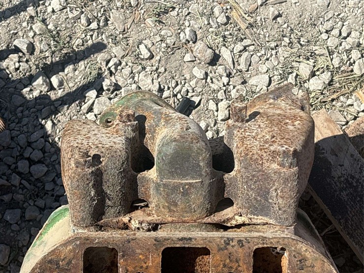 john-deere-model-a-head-image-14