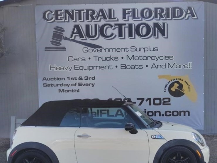 2013-mini-convertible-cooper-s-runs/moves-image-1