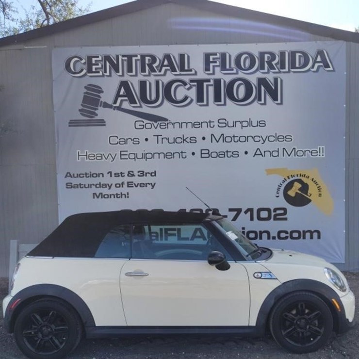 2013 MINI Convertible Cooper S RUNS/MOVES