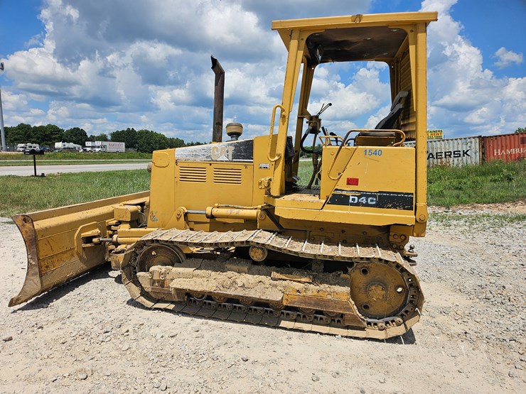 caterpillar-d4c-image-7