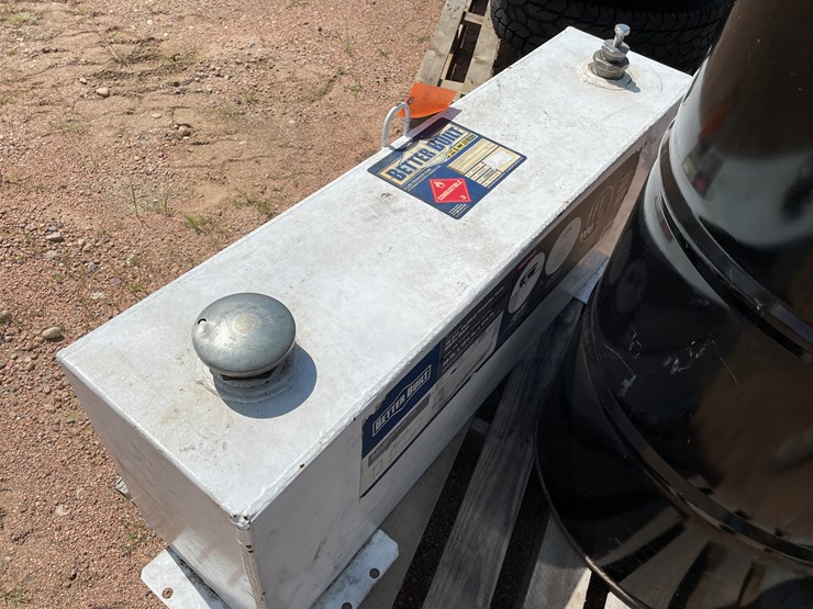 #4755-•-better-built-36-gallon-vertical-transfer-tank-and-steel-barrel-image-5