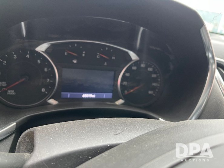 2024-chevrolet-equinox-lt-image-39