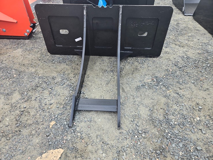 #440-•-skid-steer-tree-spade-image-2