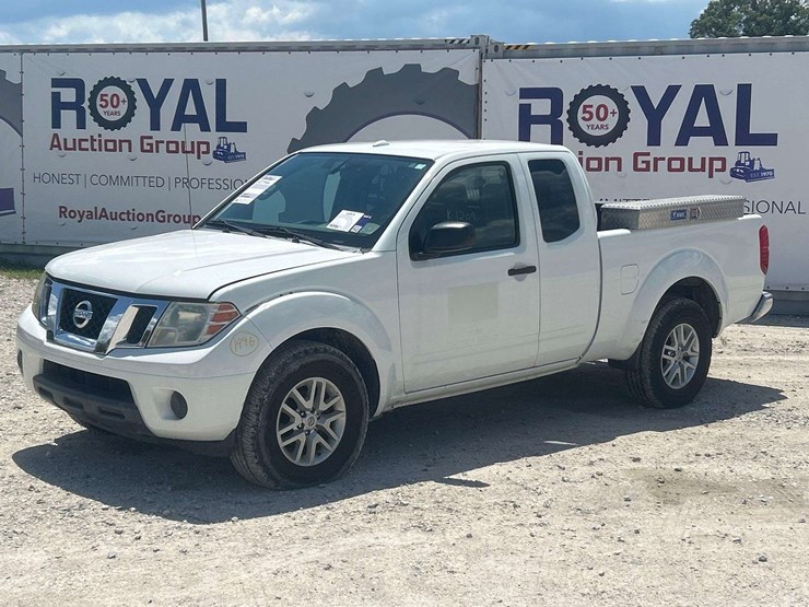 2017-nissan-frontier-image-1