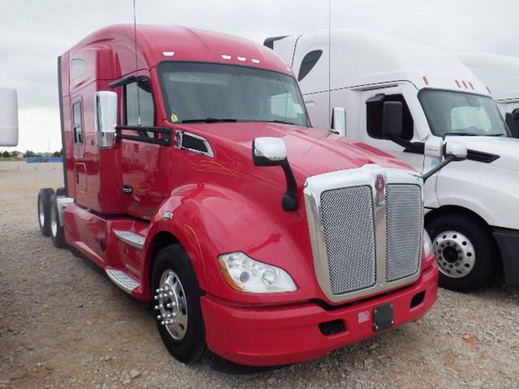 2020-kenworth-t680-image-3