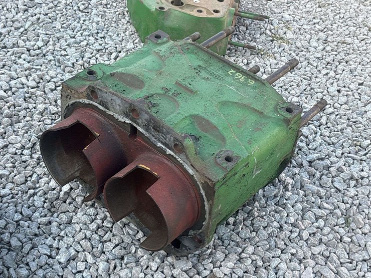 john-deere-model-g-block-image-6