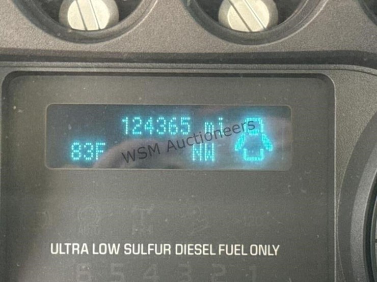 2016-ford-f550-image-19