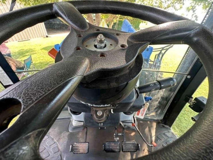 new-holland-t6050-image-31