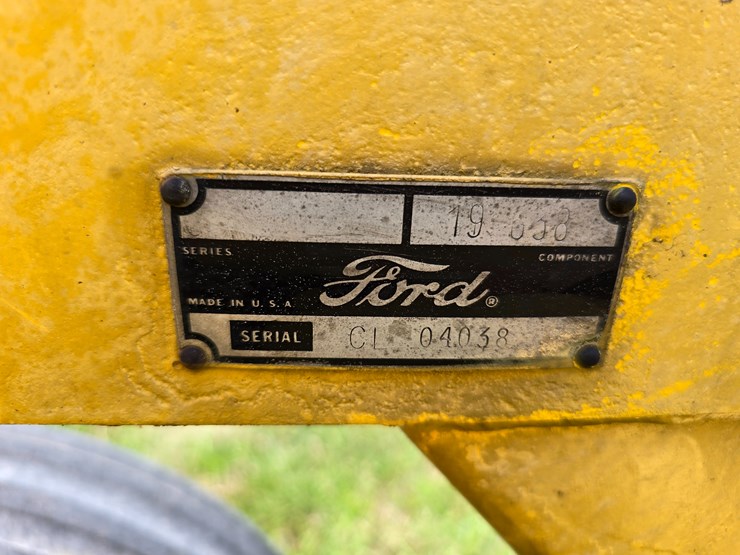 ford-tractor-image-46