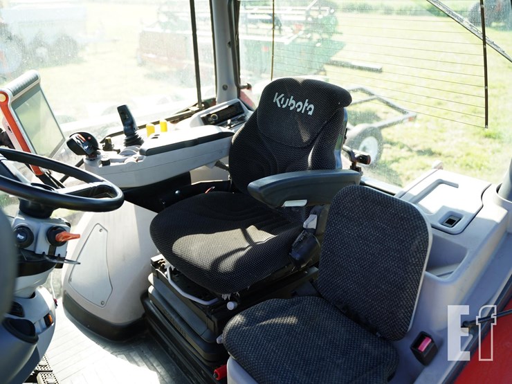 2018-kubota-m7-151-image-29