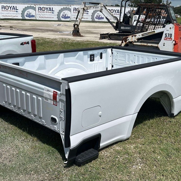 Ford Super Duty Pickup Truck Bed