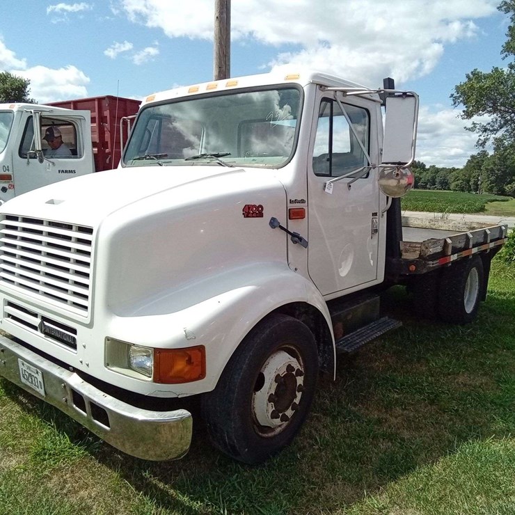2000 INTERNATIONAL 4700