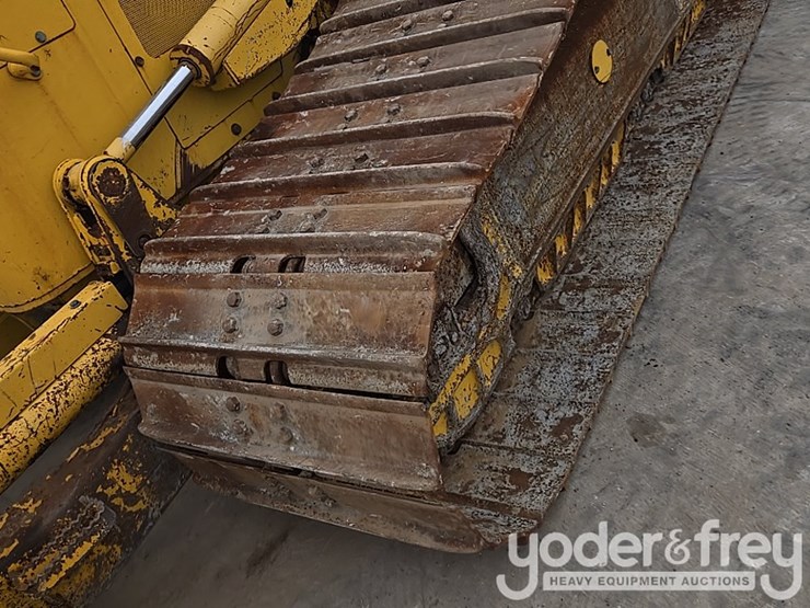 2020-komatsu-d61px-24-image-9