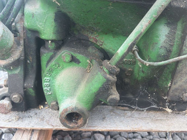 john-deere-4-cylinder-pony-motor-image-14
