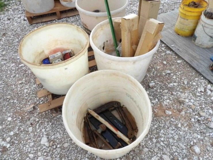 4-tubs---contents-image-1