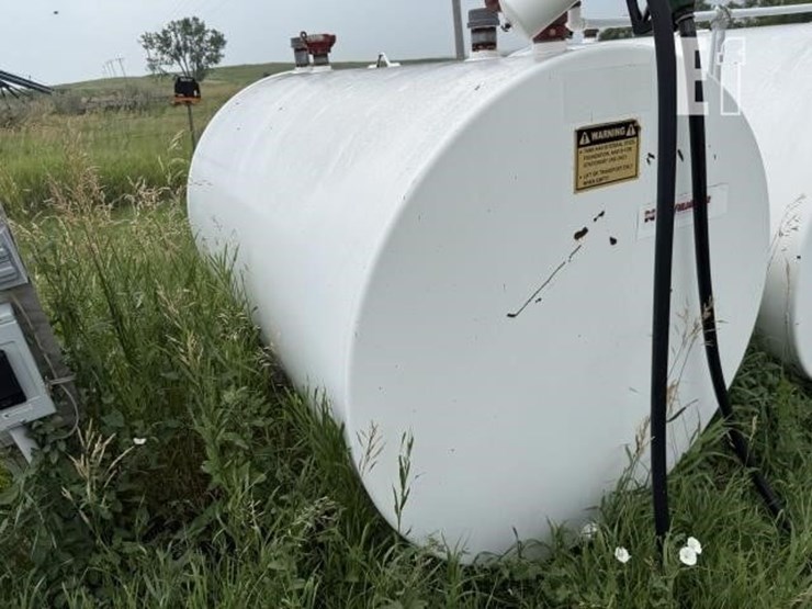 550-gallon-fuel-tank-(2)-image-5