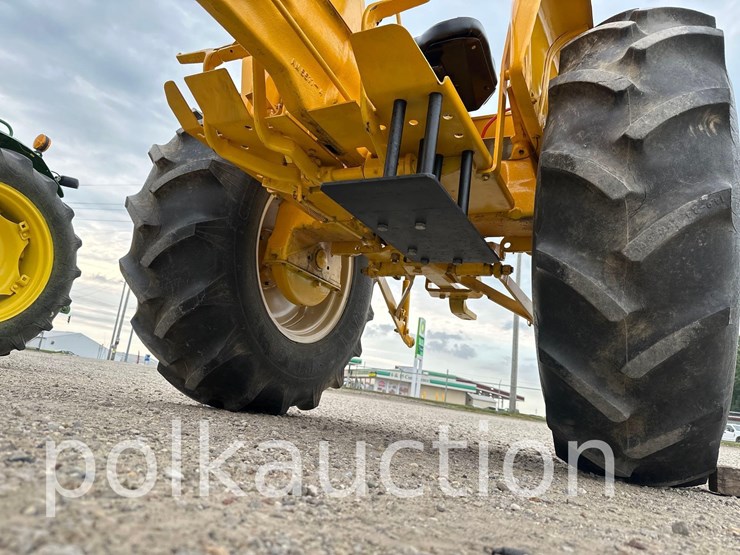 allis-chalmers-i400-image-17