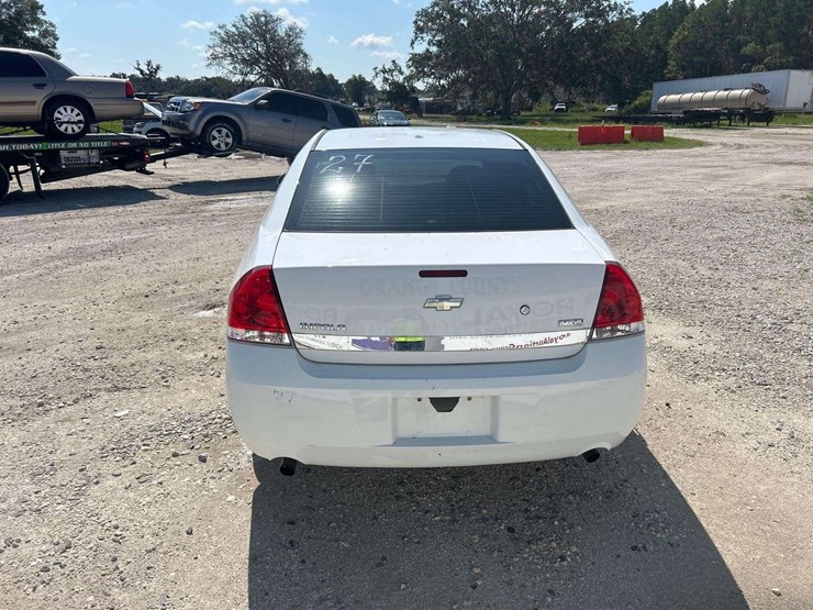 2011-chevrolet-impala-sedan-image-20