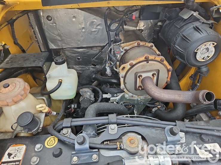 2016-deere-314g-image-17