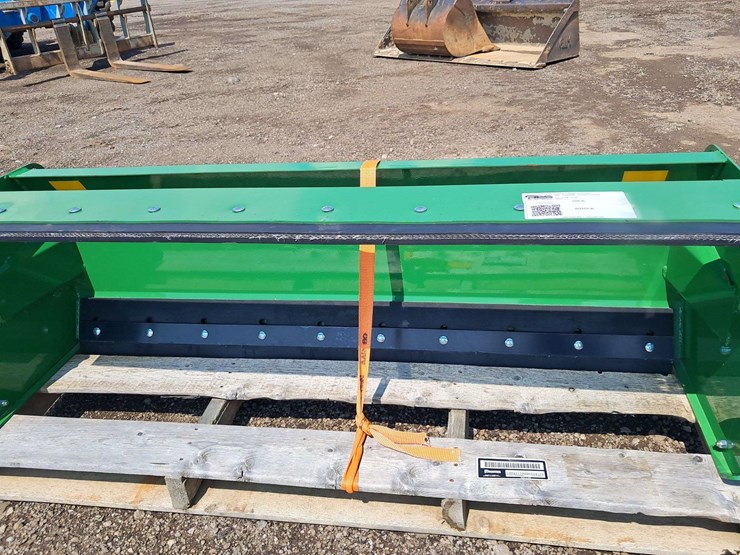 60"-frontier-snow-pusher-image-4