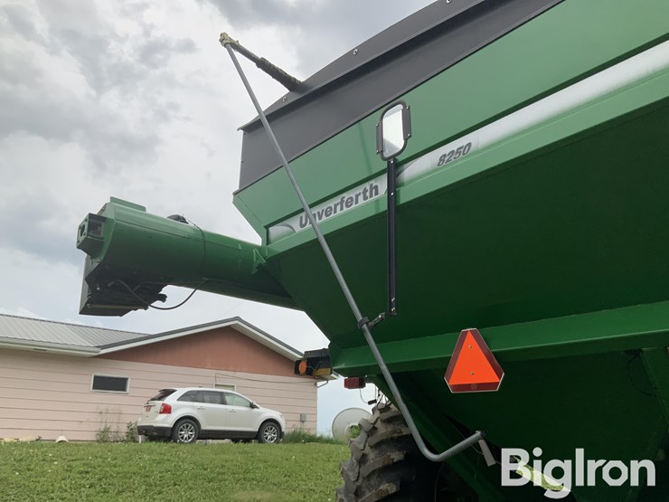 unverferth-gc8250-grain-cart-image-20