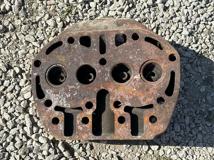 john-deere-model-g-head-image-11