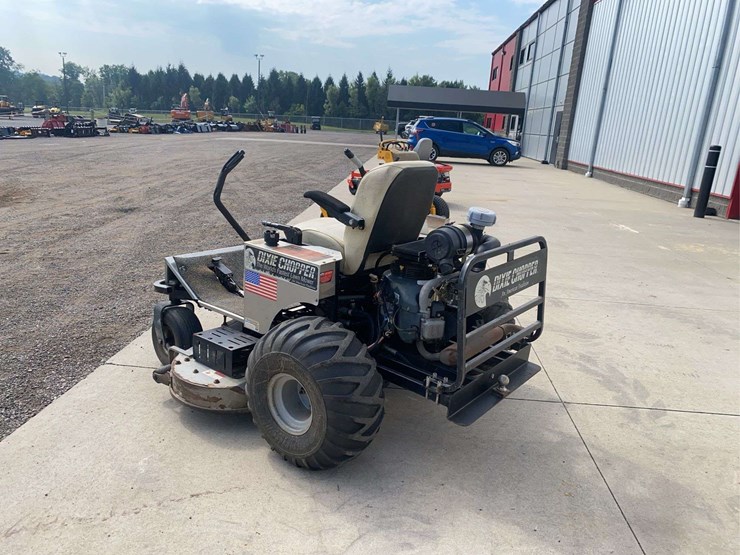 dixie-chopper-xt3200-zero-turn-mower-image-5